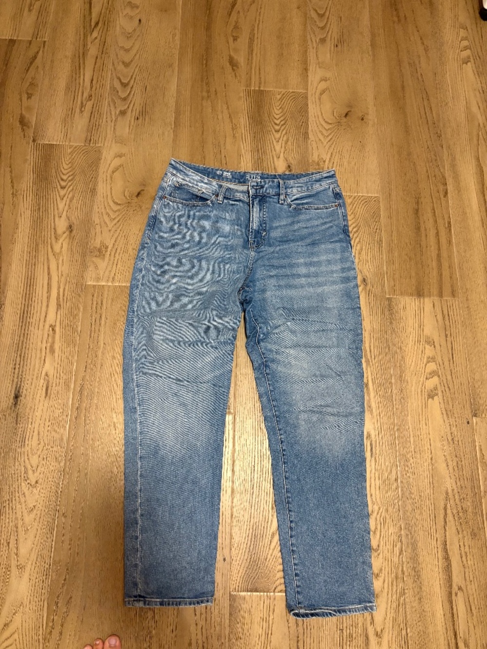 A.N.A MID-RISE BOYFRIEND JEAN